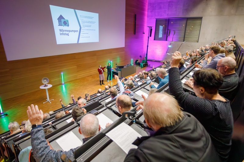 Titelbild zum News-Artikel Großer Erfolg: 400 Besucher beim Wärmepumpen-Infotag Erfurt